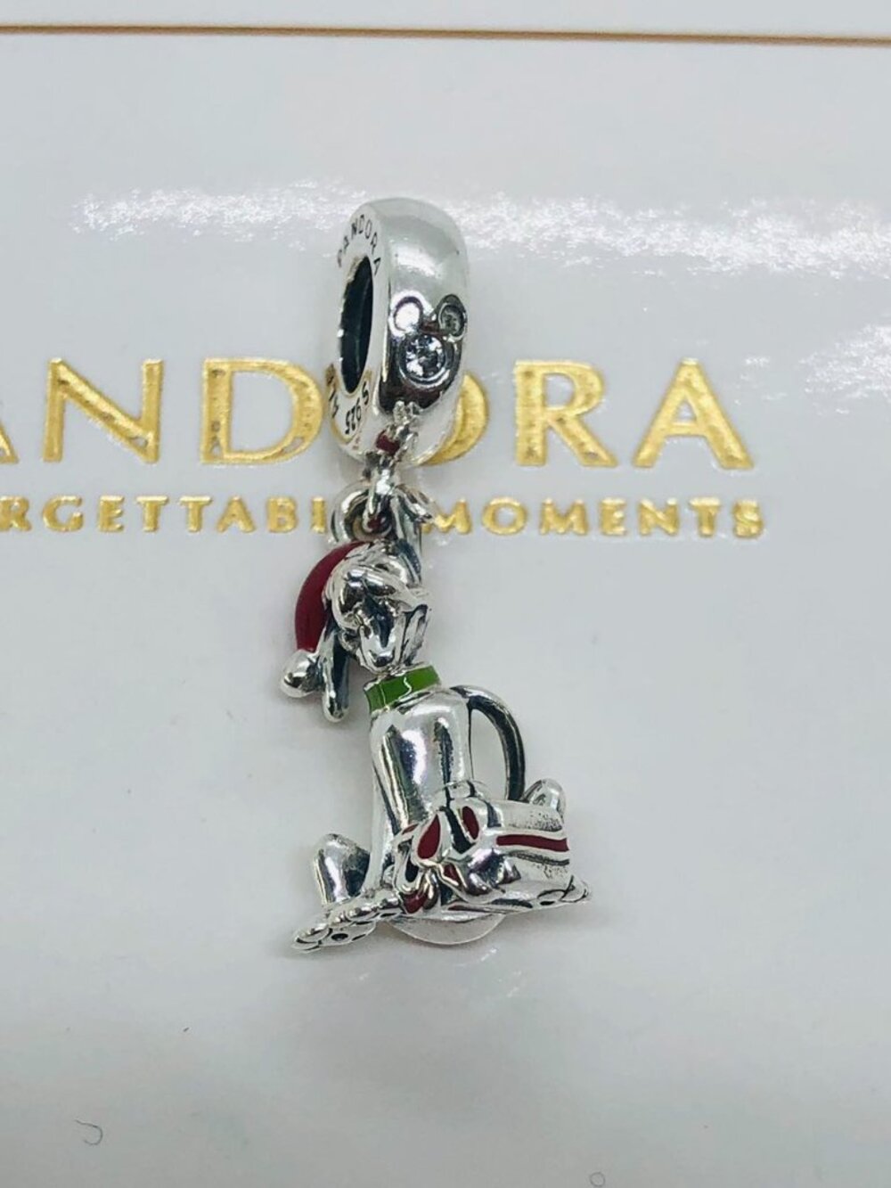 Pandora Disney Pluto Christmas Gift Charm